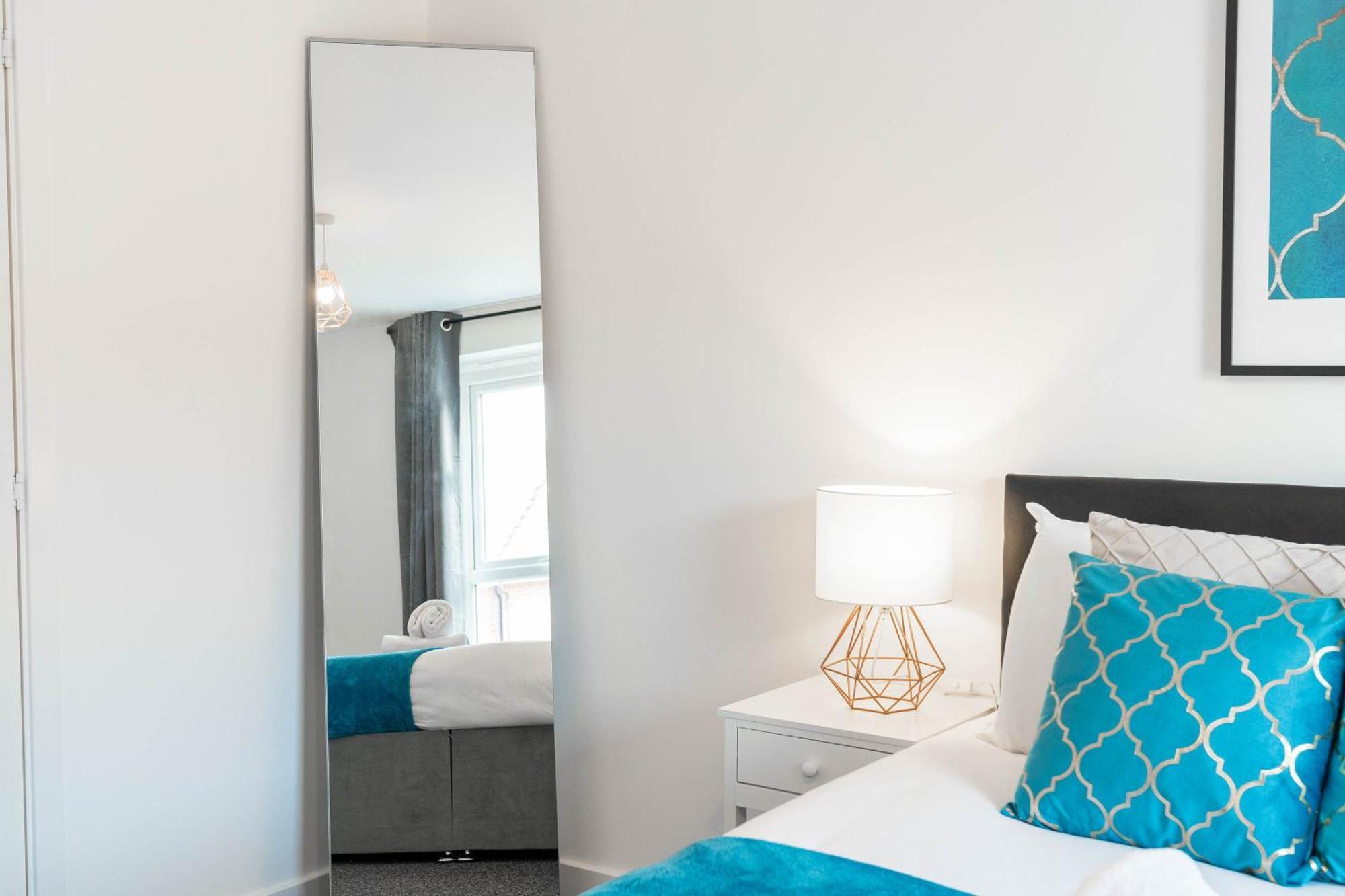 Apartment In Selly Oak - Parking Included 20Cc Бирмингем Экстерьер фото