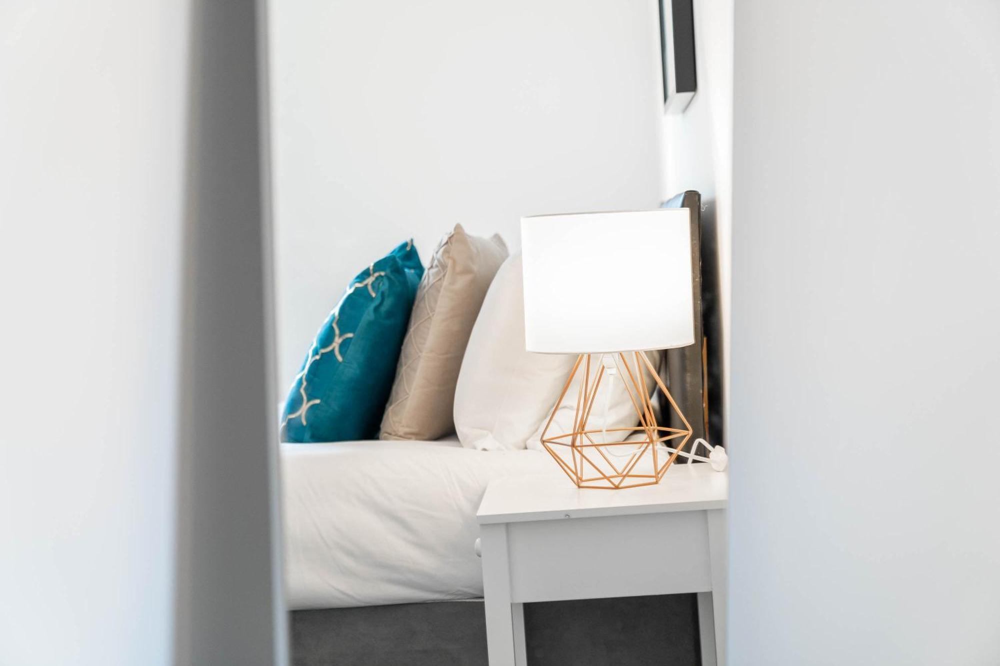 Apartment In Selly Oak - Parking Included 20Cc Бирмингем Экстерьер фото