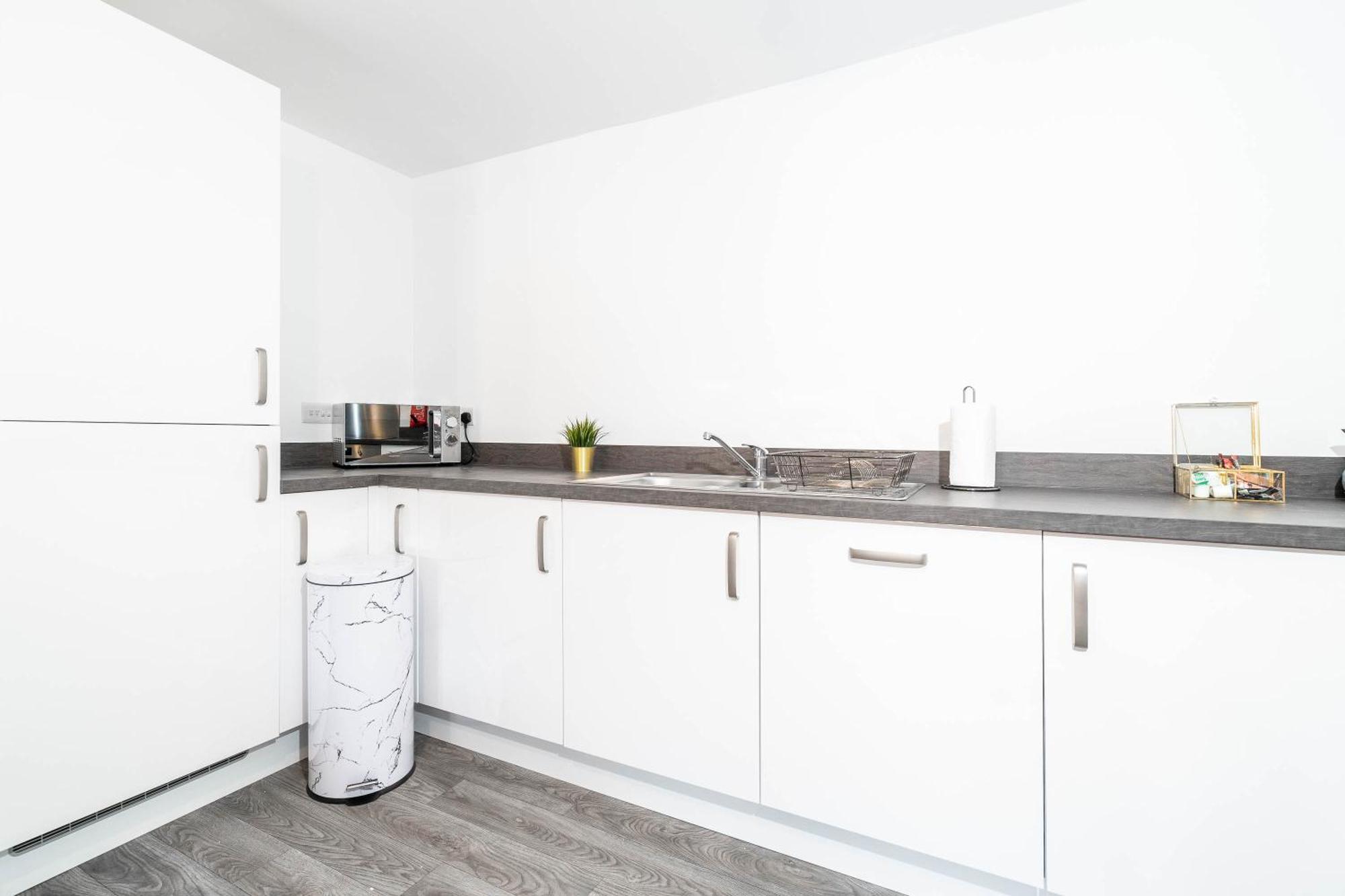 Apartment In Selly Oak - Parking Included 20Cc Бирмингем Экстерьер фото