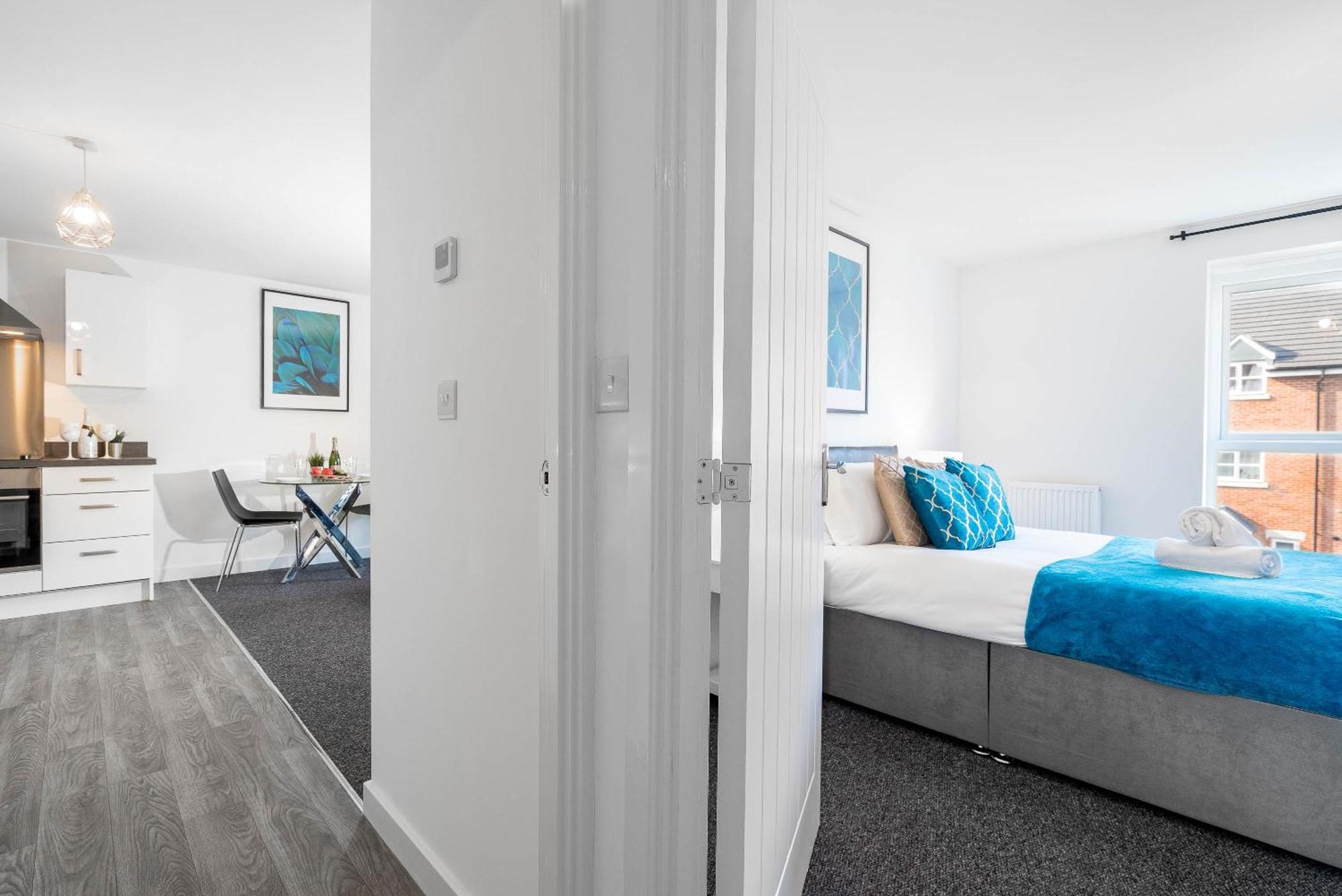 Apartment In Selly Oak - Parking Included 20Cc Бирмингем Экстерьер фото